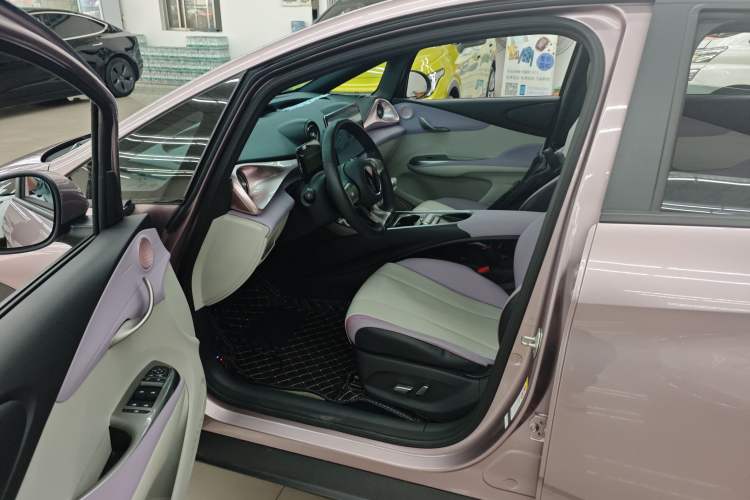 Used BYD Dolphin 2021 405 km Fashion Edition