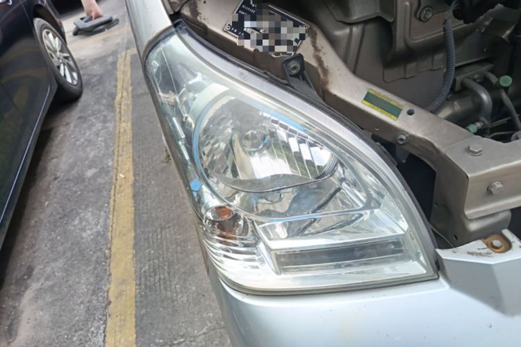 Used Wuling Rongguang 2019 1.5L Extended-Body Van Base Model with 5 Seats
