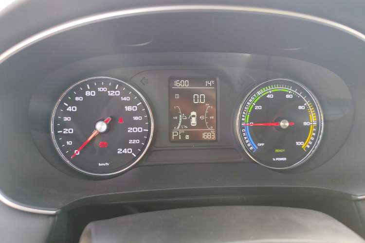 Used Roewe i6 MAX New Energy 2020 1.5T PHEV Sporty Cool Edition
