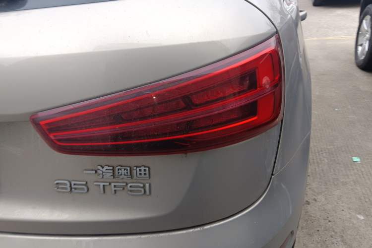 Used Audi Q3 2017 35 TFSI Fashion Model