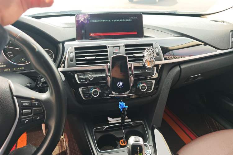 Used BMW 3 Series 2019 320Li Fashion Model
