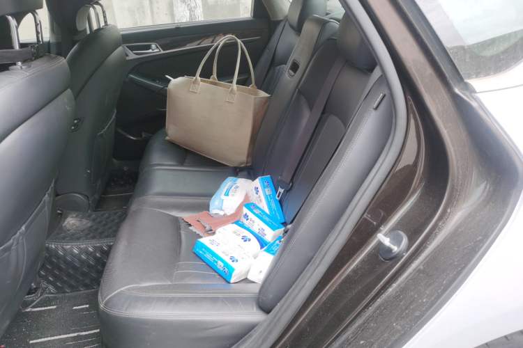 Used Hyundai Genesis 2015 3.0GDi Four-Wheel Drive Luxury Edition
