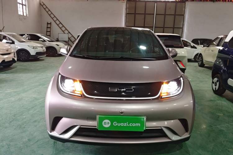 Used BYD Dolphin 2021 405 km Fashion Edition
