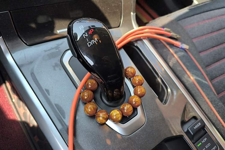 Used Haval H4 2020 Enjoy Edition 1.5T DCT Powerfully Packed Gear Lever