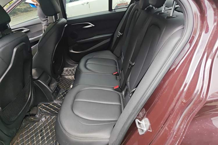 Used BMW 1 Series 2017 118i Sport Edition Left Rear Seat