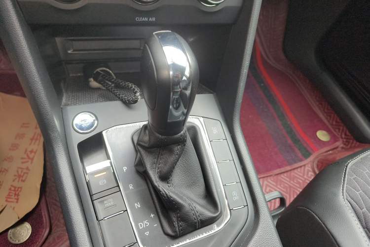 Used Volkswagen Tiguan L 2021 330TSI Automatic Two-Wheel Drive Comfort Edition
