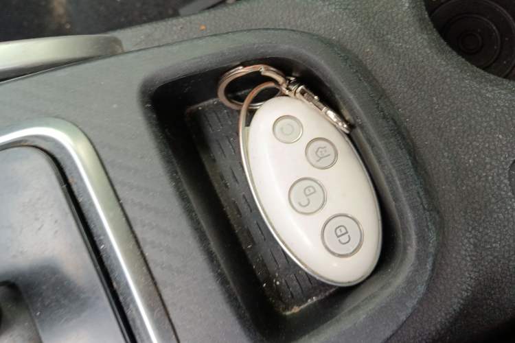 Used BYD Yuan New Energy 2018 EV360 Smart Connect Cool Edition
