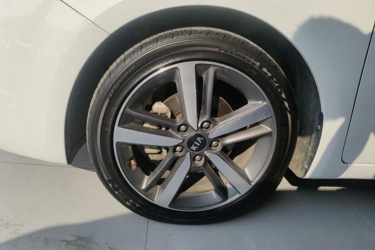 Used Kia K3 2016 1.6L Automatic GLS