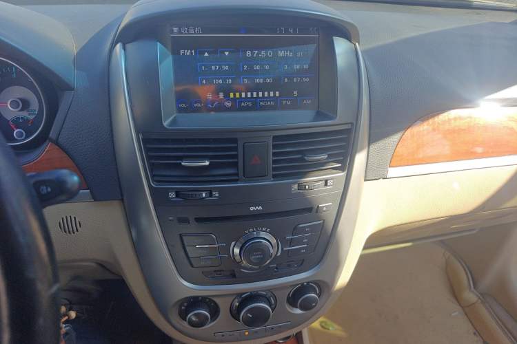 Used Buick Excelle 2011 1.6LX-AT