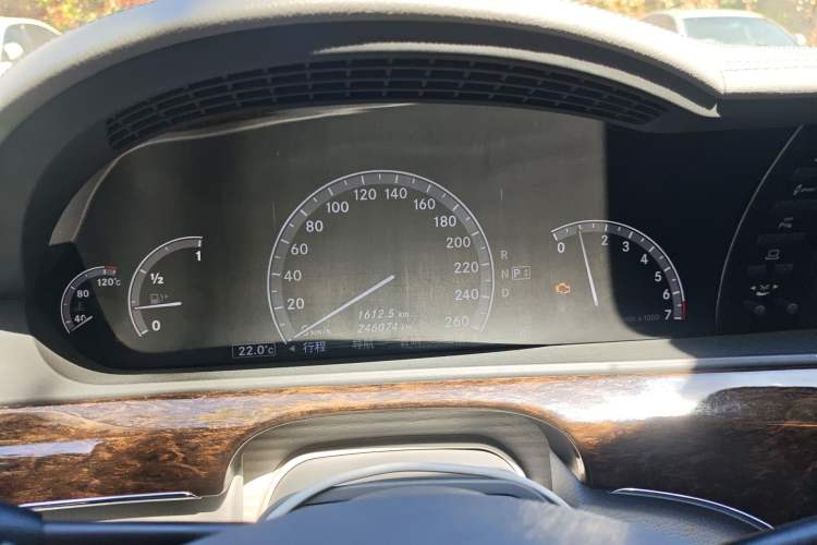 Used Mercedes-Benz S-Class 2008 S 300 L Business Model Instrument Cluster