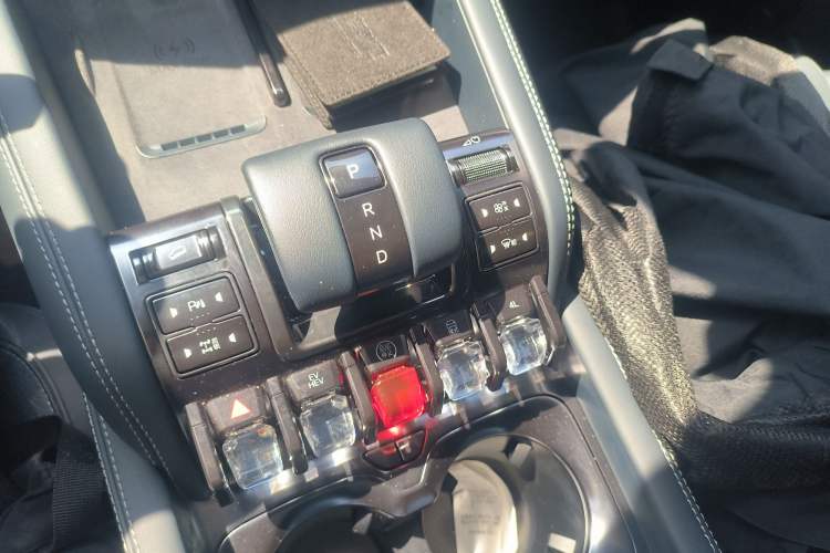 Used Formula Leopard 5 2025 TianShen Intelligent Driving Max Edition Gear Lever