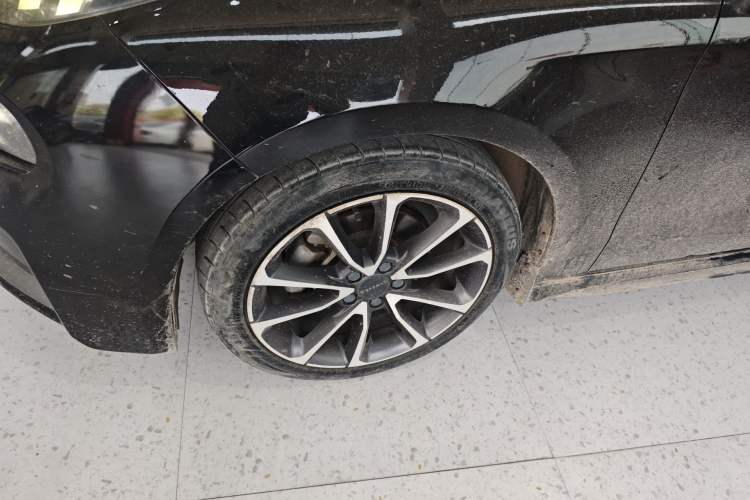 Used Lynk & Co 03 2019 1.5TD DCT Sport Edition China VI Standard Exterior 4