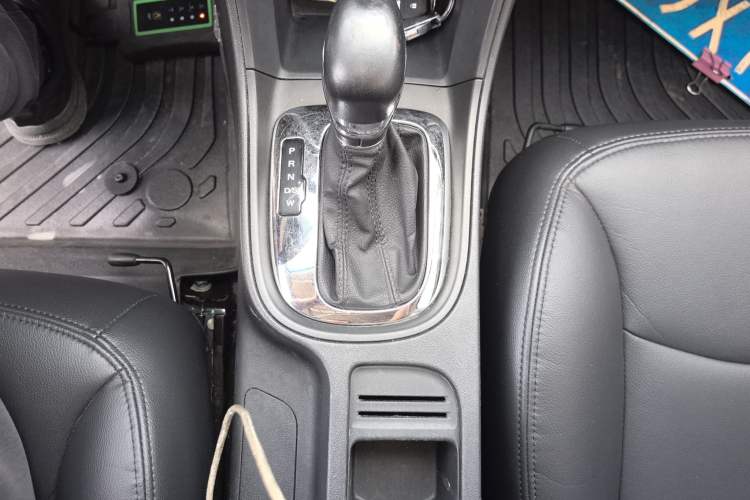 Used Roewe 360 2017 1.5L Automatic Luxury Edition Gear Lever