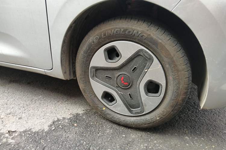 Used Wuling Zhiguang New Energy 2025 Model 305km Ambitious Edition