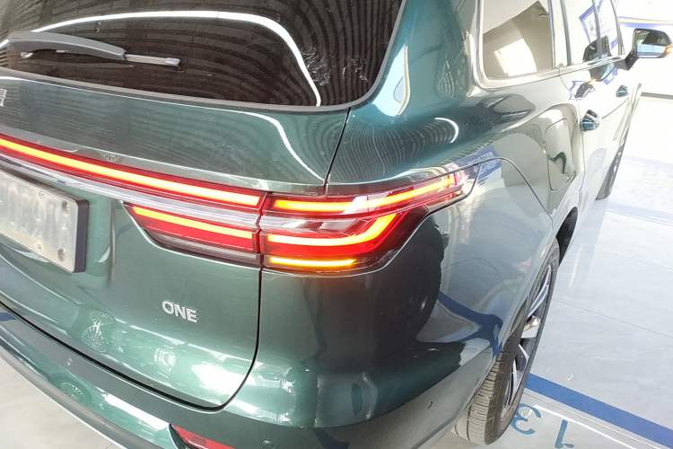 Used Li Auto ONE 2021 Extended-Range 6-Seater Version Right Rear Taillight