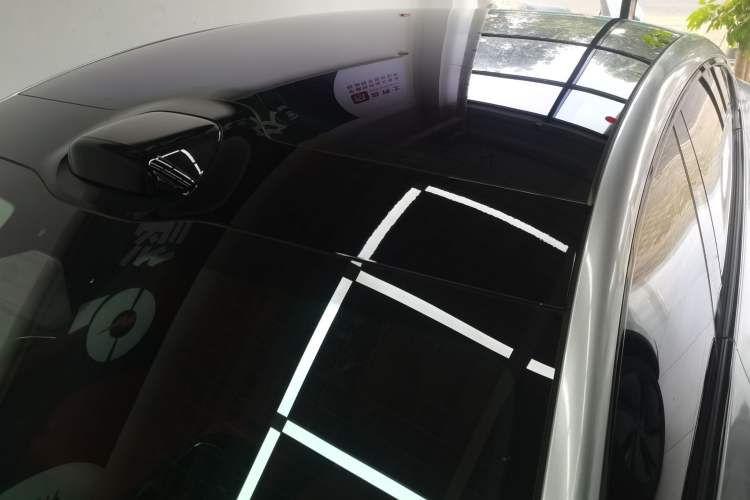 Used Xiaomi Auto SU7 2024 Four-Wheel Drive Ultra-Long Range Advanced Intelligent Driving Max Edition Roof