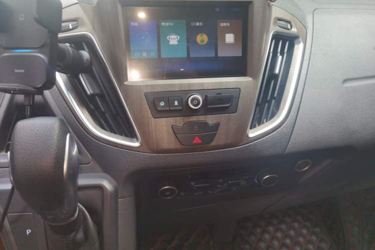 Used Ford Tourneo Custom 2020 2.0T Automatic Elite Edition China VI Standard