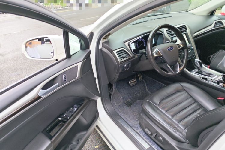 Used Ford Mondeo 2013 2.0L GTDi 200 Luxury Model