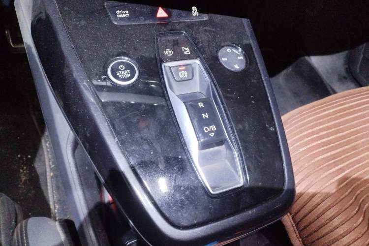 Used Audi Q4 e-tron 2023 50 e-tron quattro Visionary Edition