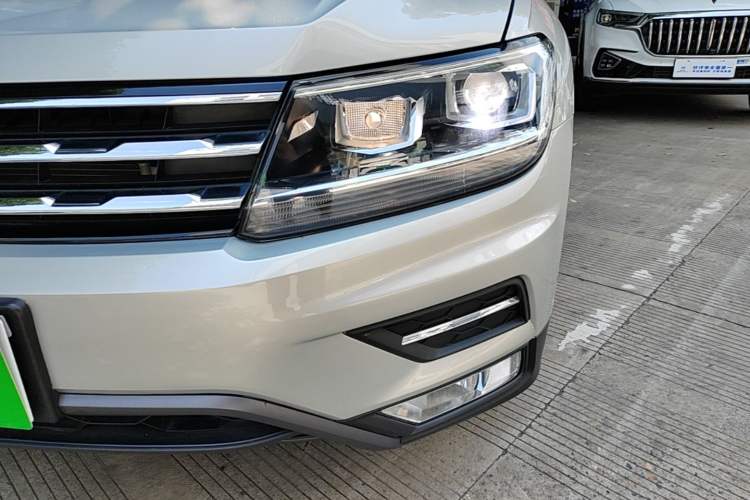 Used Volkswagen Tiguan L 2021 330TSI Automatic Two-Wheel Drive Smart Edition
