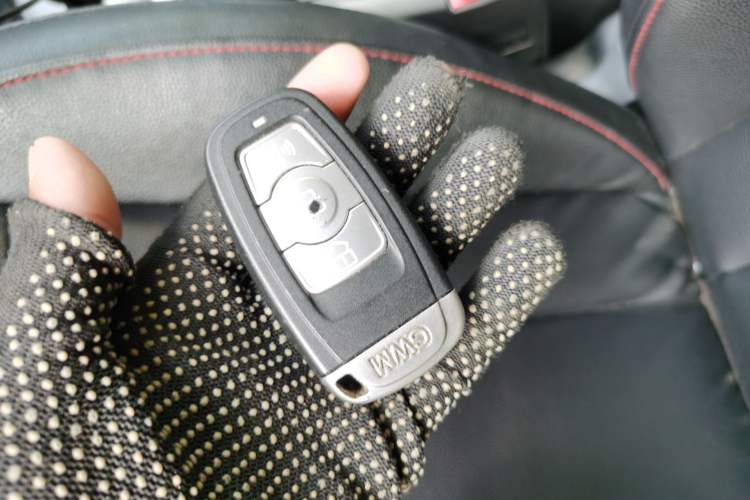 Used Haval H6 2015 Upgraded Model 1.5T Manual Two-Wheel Drive Elite Version