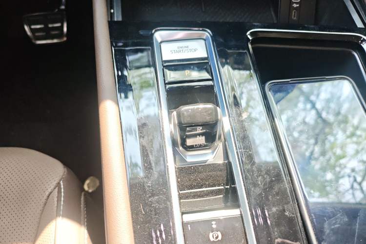 Used Volkswagen Viloran 2023 Revised Version 380TSI Luxury Edition
