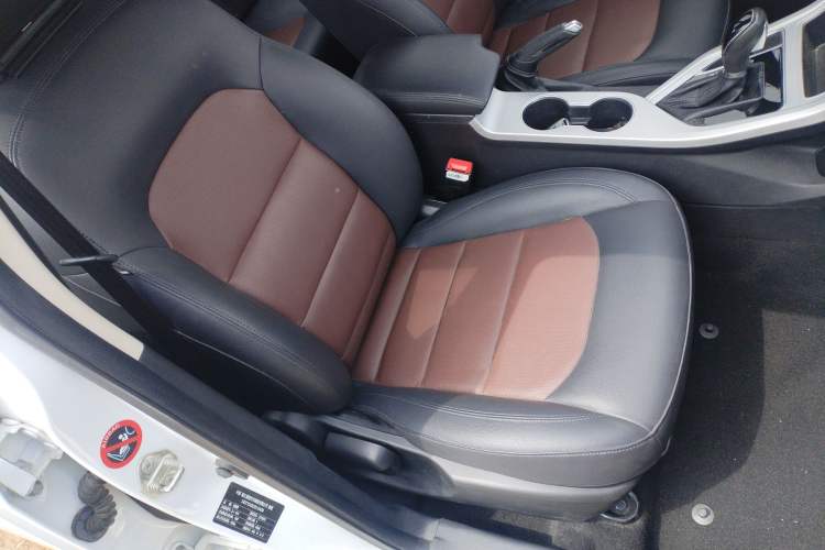 Used Geely Auto Vision 2018 1.5L Automatic Happiness Edition Right Front Seat