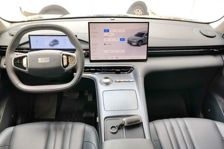 Used Geely Galaxy E5 2024 440km Exploration Version
