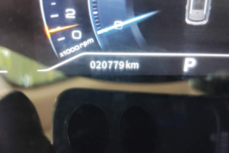 Used Dongfeng Aeolus AX7 2022 Mach Edition 1.5T DCT DF41 Odometer Close Up