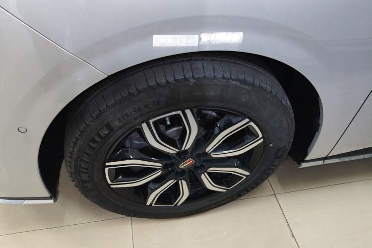 Used Hongqi HQ9 2023 2.0T Smart Connect Flagship Edition
