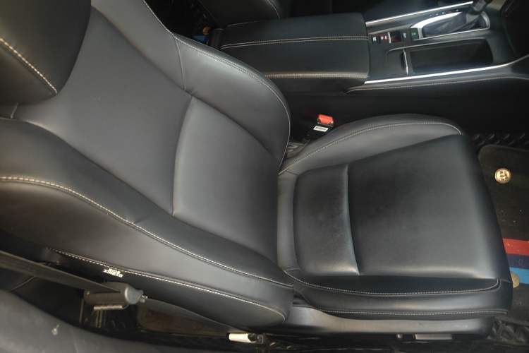 Used Honda Inspire 2022 260TURBO Elegant Edition Right Front Seat