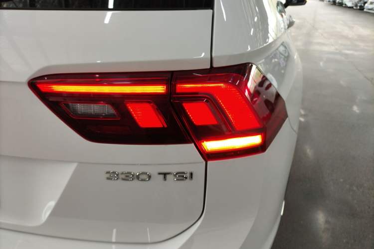 Used Volkswagen Tiguan L 2021 330TSI Automatic Two-Wheel Drive Smart Edition Exterior 1