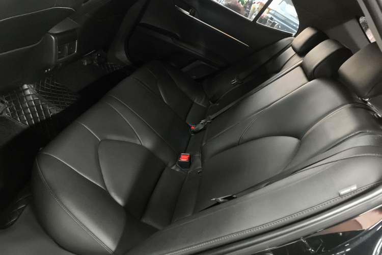 Used Toyota Camry 2021 2.0G Luxury Edition Left Rear Seat