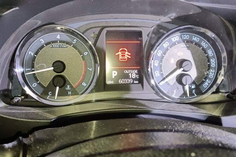 Used Toyota Corolla 2014 1.6L CVT GL-i Leather Edition