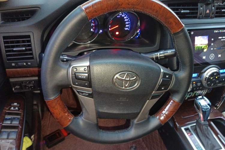 Used Toyota Reiz 2013 2.5V Shangrui Edition Steering Wheel