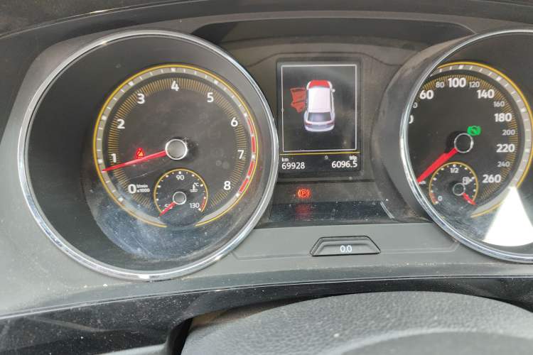 Used Volkswagen Tiguan L 2019 Revised 330TSI Automatic Two-Wheel Drive Smart & Luxury Edition China VI Standard