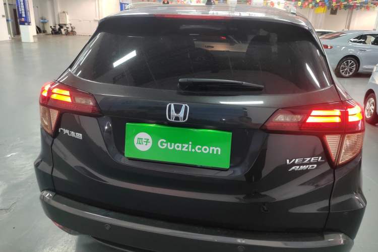 Used Honda Vezel 2015 1.8L CVT Four-Wheel Drive Flagship Model