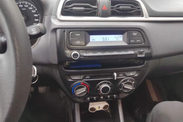 Used Hyundai Verna (older generation) 2017 1.4L Manual Refreshed Version China V Standard