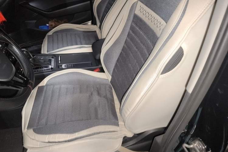 Used Volkswagen Magotan 2018 330TSI DSG Luxury Model
