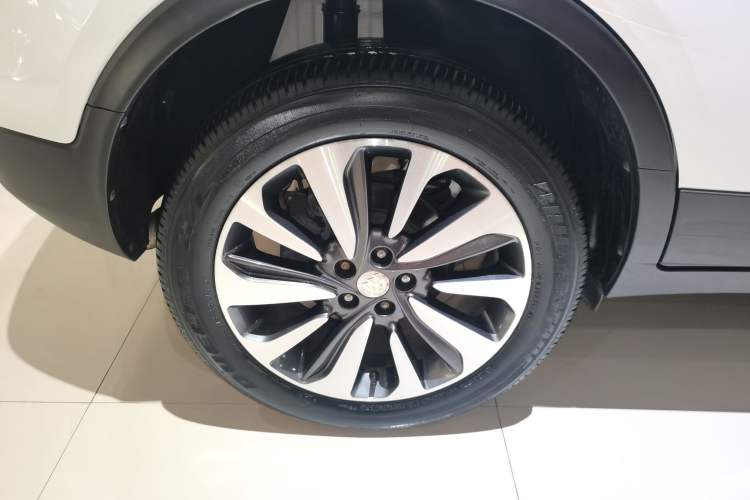 Used Buick Encore 2017 18T Automatic Two-Wheel Drive Urban Elite Model
