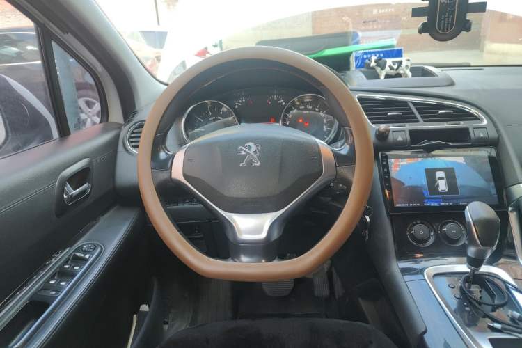 Used Peugeot 3008 2015 2.0L Automatic Classic Edition