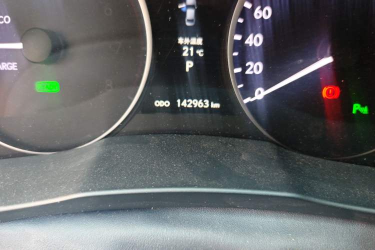 Used Lexus ES 2013 300h Elite Edition