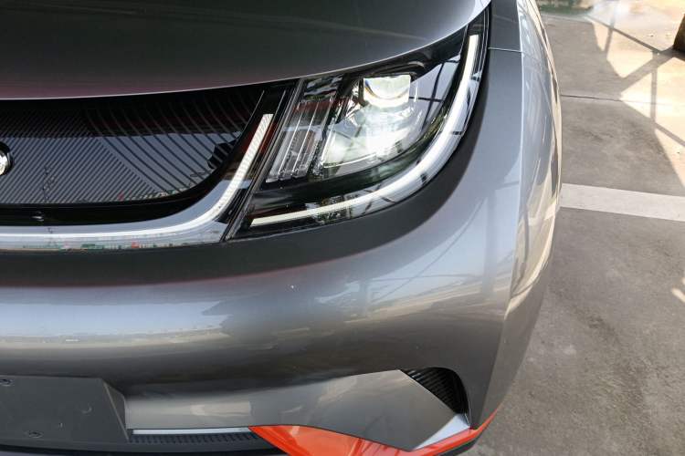 Used BYD Dolphin 2021 405 km Fashion Edition