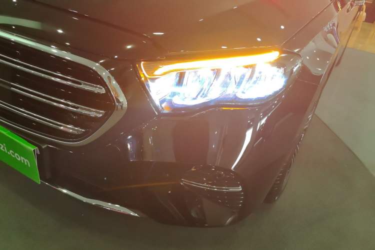 Used Mercedes-Benz E-Class New Energy 2024 E 350 e L Plug-in Hybrid Sedan Left Front Headlight