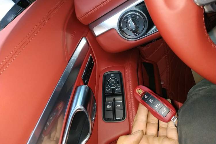 Used Porsche 718 2022 Boxster 2.0T