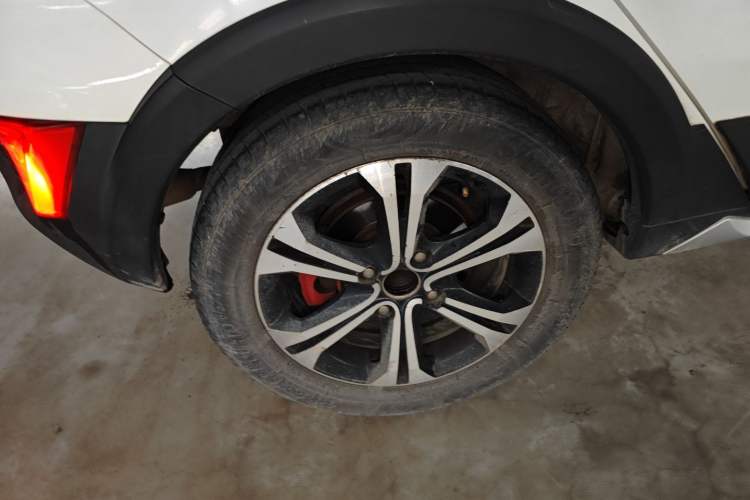 Used BAIC Senova X25 2015 1.5L Manual Elite Edition
