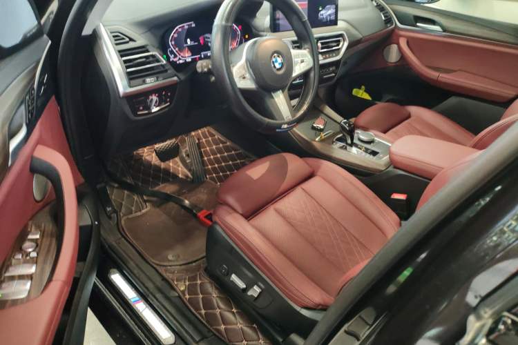 Used BMW X3 2022 Second Facelift xDrive30i Leading Edition M Night Sky Package