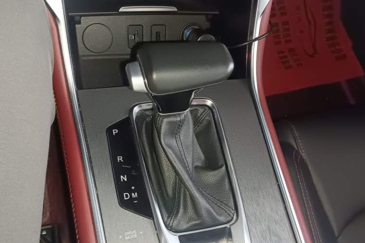 Used CHANGAN CS75 2022 Blue Whale Edition 1.5T DCT Prestige Model
