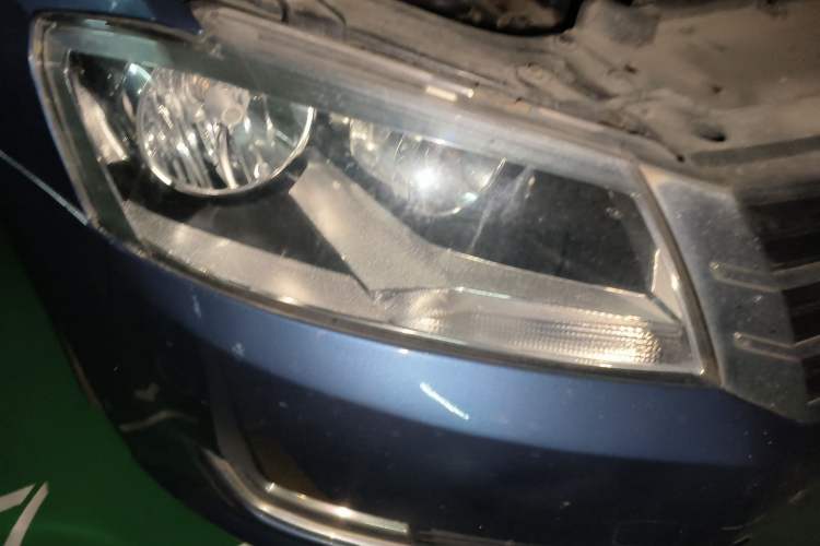 Used Volkswagen Lavida 2013 Restyled Classic 1.6L Manual Comfort Edition
