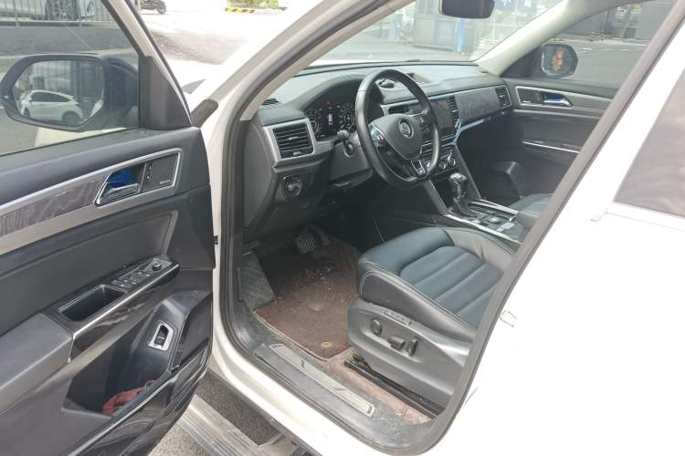 Used Volkswagen Teramont 2017 530 V6 Four-Wheel Drive Luxury Edition Driver Seat